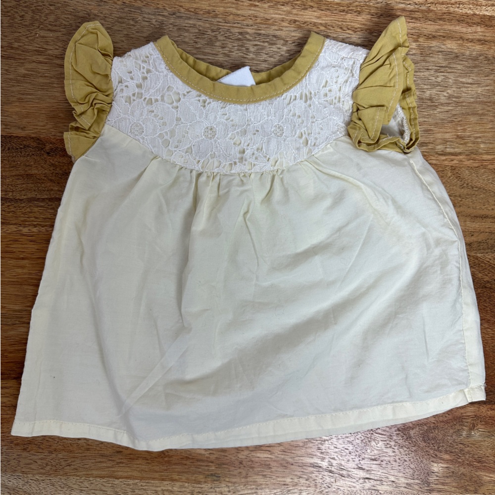 Swallows Return 12-18M Blouse Shirt Yellow with white lace
